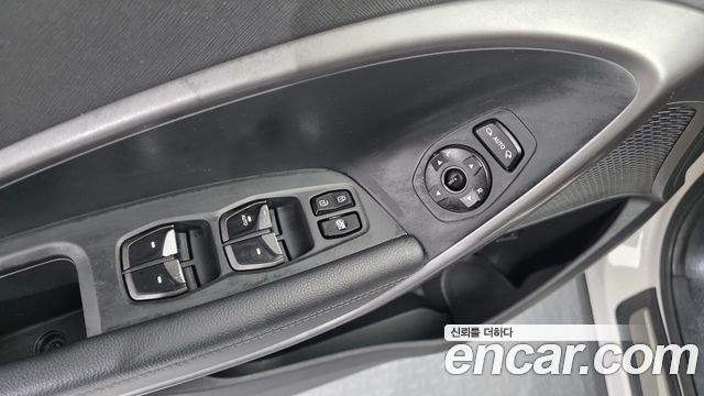 Hyundai Santafe 2016 — photo 14