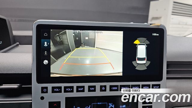 Hyundai Staria 2025 — photo 20