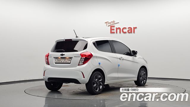 Chevrolet Korea Spark 2021 — photo 2