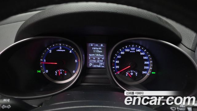 Hyundai Santafe 2014 — photo 8