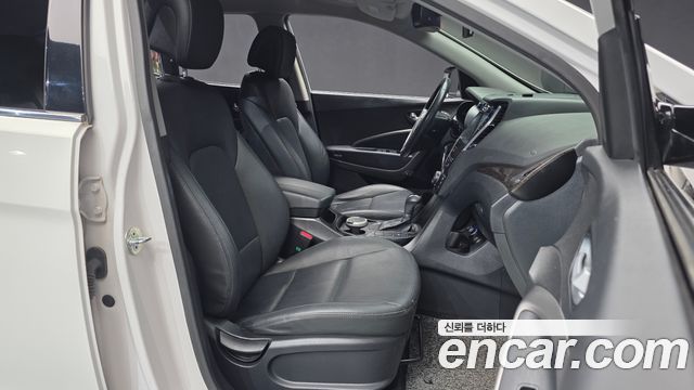 Hyundai Santafe 2014 — photo 11