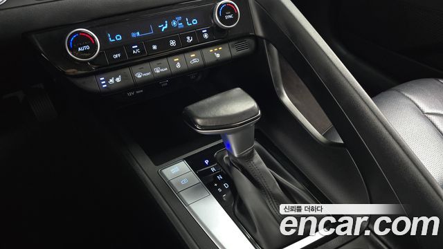 Hyundai AVANTE 2021 — photo 9
