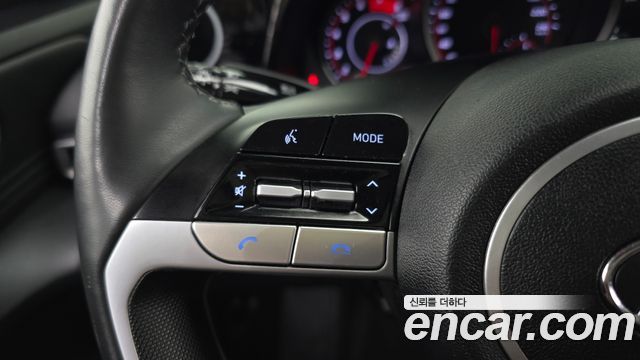 Hyundai AVANTE 2021 — photo 17