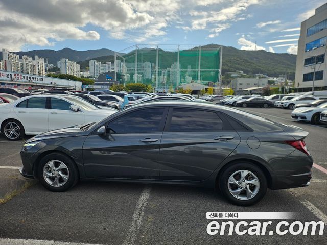 Hyundai AVANTE 2023 — photo 3