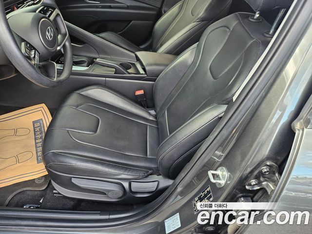 Hyundai AVANTE 2023 — photo 9