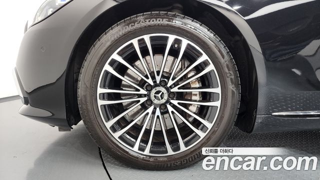 Mercedes-Benz S-Class 2022 — photo 5