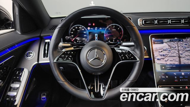 Mercedes-Benz S-Class 2022 — photo 18