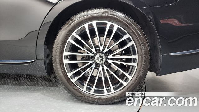 Mercedes-Benz S-Class 2022 — photo 7