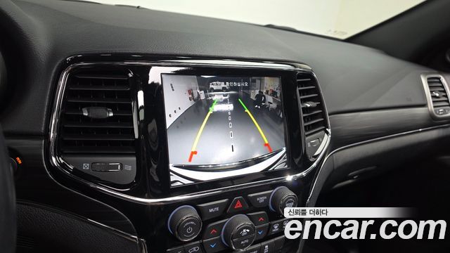 Jeep Cherokee 2019 — photo 20