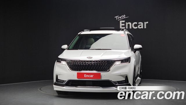 Kia Canival 2021 — photo 3