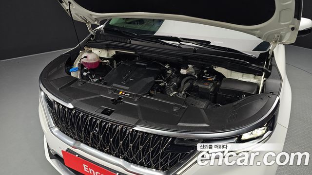 Kia Canival 2021 — photo 6