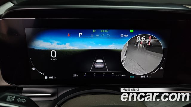 Kia Canival 2021 — photo 11
