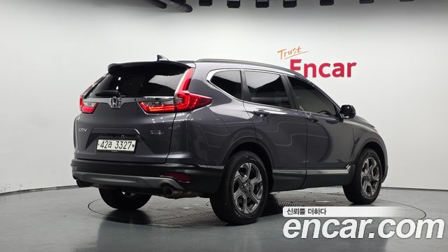 Honda CR-V 2017 — photo 2