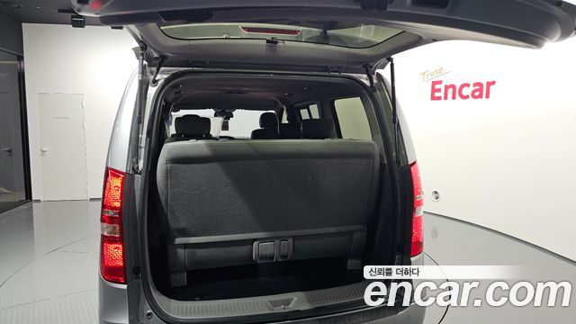 Hyundai Starex 2019 — photo 20