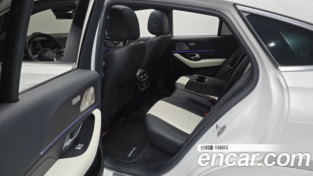 Mercedes-Benz GLE-Class 2023 — photo 11
