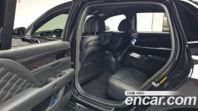 Genesis G90 2025 — photo 18