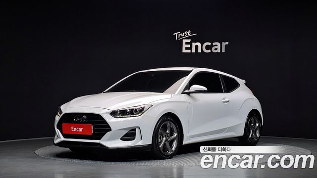 Hyundai Veloster 2020 — photo 1