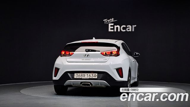 Hyundai Veloster 2020 — photo 4