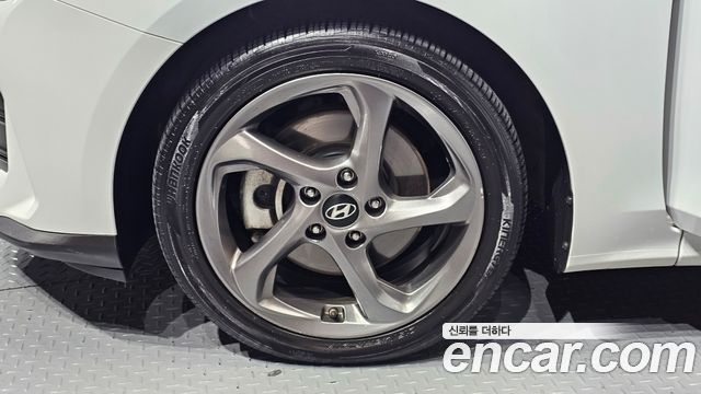 Hyundai Veloster 2020 — photo 5