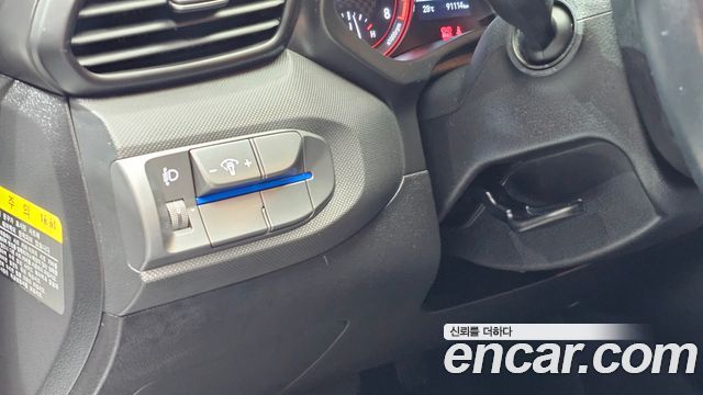 Hyundai Veloster 2020 — photo 15