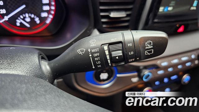 Hyundai Veloster 2020 — photo 18