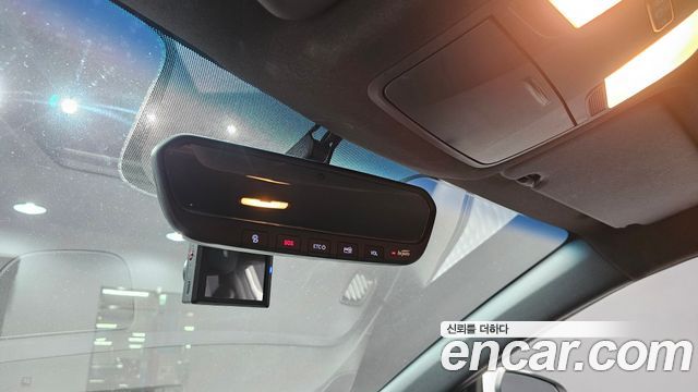 Hyundai Veloster 2020 — photo 19