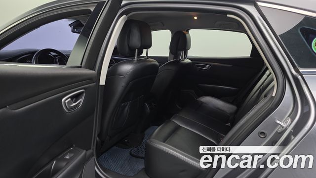 Renault Korea SM6 2017 — photo 17