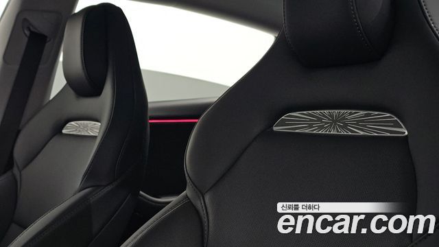 Tesla Model 3 2026 — photo 33