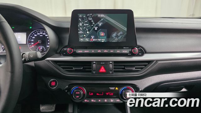 Kia K3 2019 — photo 19