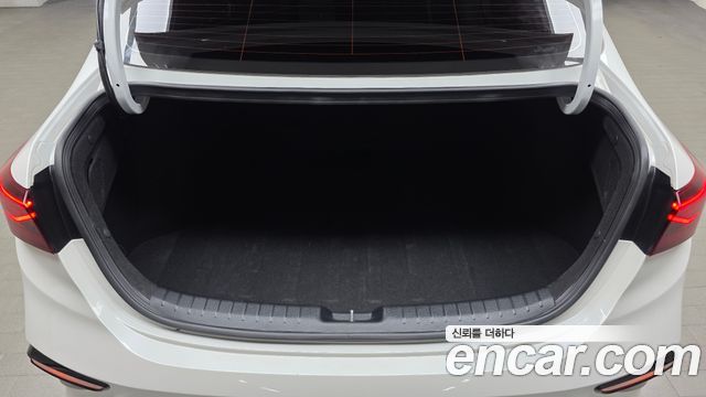 Kia K3 2019 — photo 22
