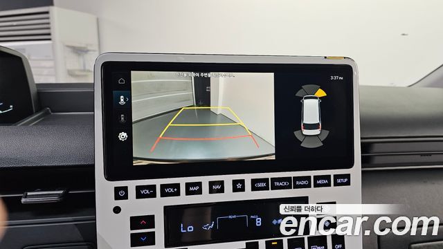 Hyundai Staria 2025 — photo 21