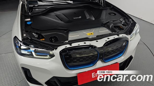 BMW iX3 2023 — photo 6