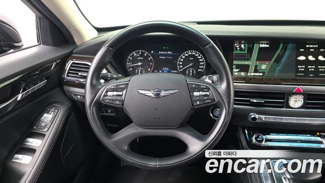Genesis G90 2019 — photo 14