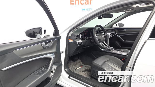 Audi A6 2022 — photo 13