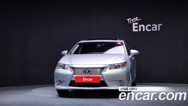 Lexus ES 2013 — photo 3