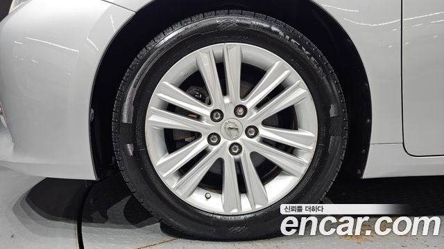 Lexus ES 2013 — photo 5