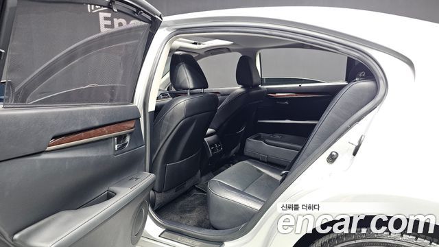 Lexus ES 2013 — photo 12