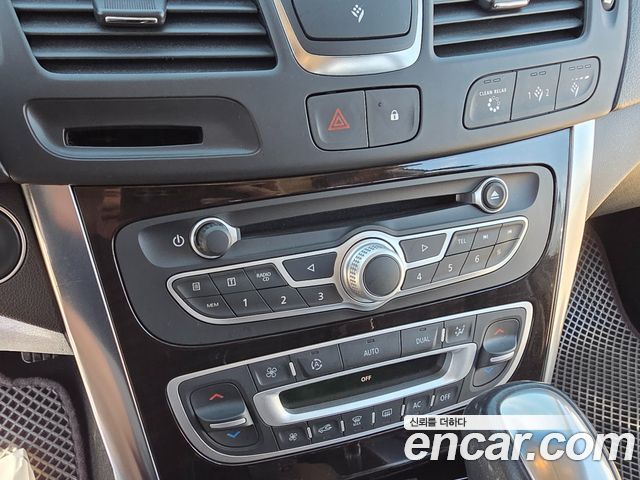 Renault Korea SM5  2011 — photo 15