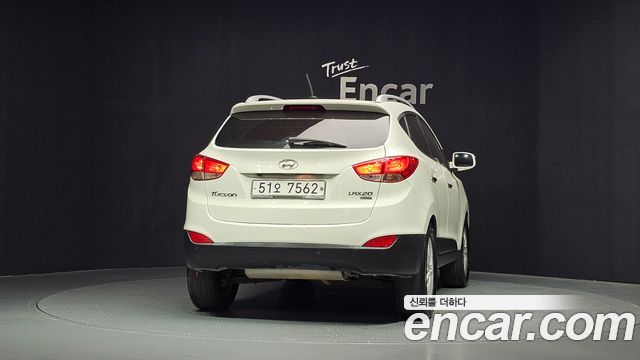 Hyundai Tucson 2012 — photo 4