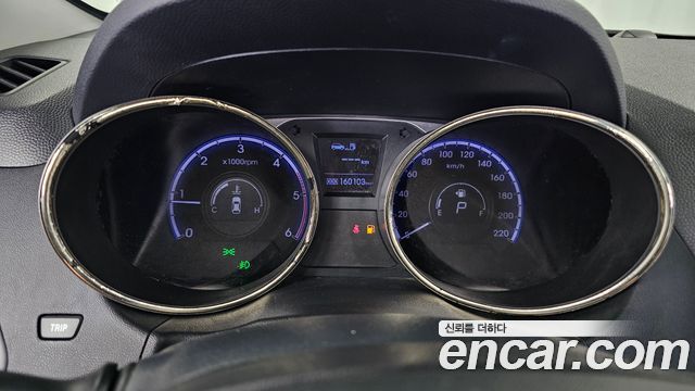 Hyundai Tucson 2012 — photo 8
