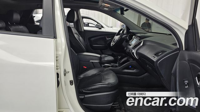 Hyundai Tucson 2012 — photo 11
