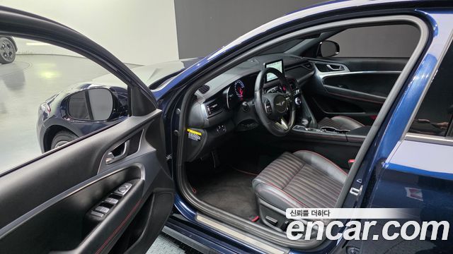 Genesis G70 2018 — photo 10
