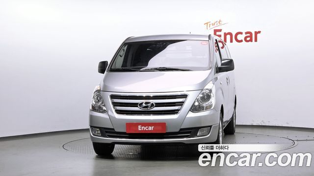 Hyundai Starex 2017 — photo 3