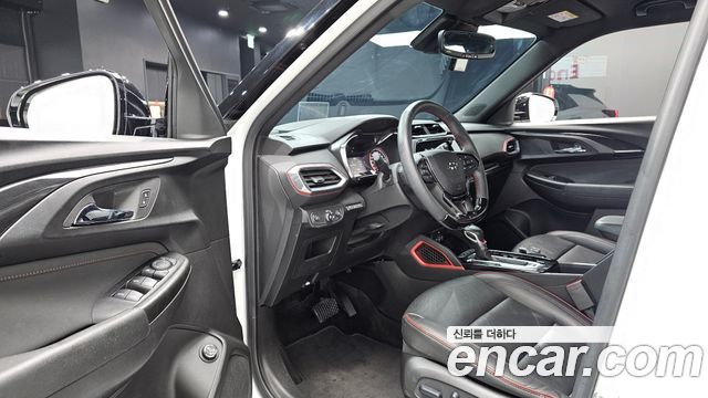 Chevrolet Korea Trailblazer 2023 — photo 13