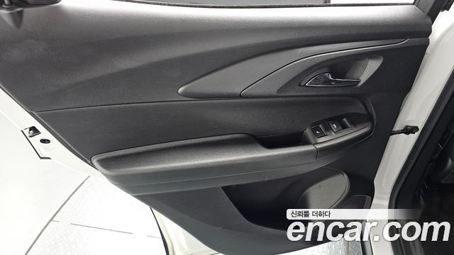 Chevrolet Korea Trailblazer 2023 — photo 15