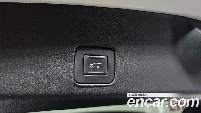 Chevrolet Korea Trailblazer 2023 — photo 35