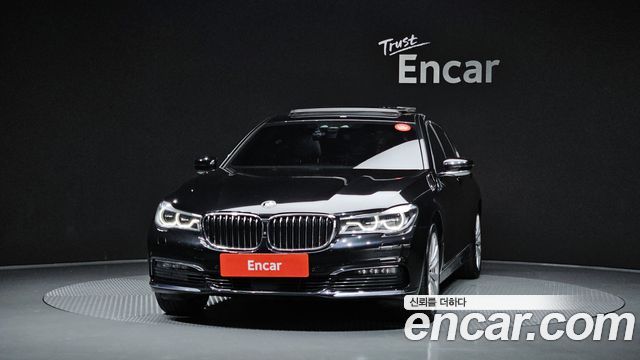 BMW 7-Series 2016 — photo 3