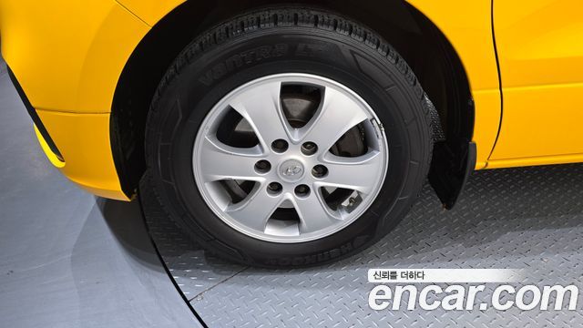 Hyundai Starex 2019 — photo 5