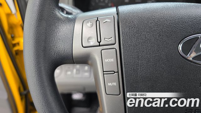 Hyundai Starex 2019 — photo 21