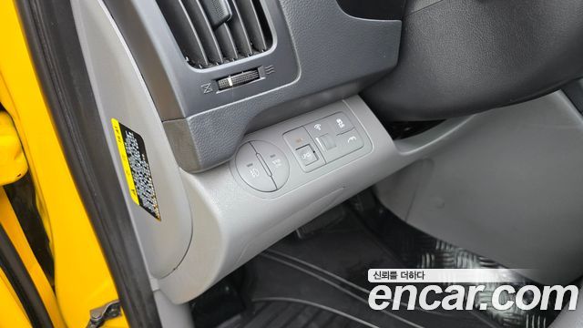 Hyundai Starex 2019 — photo 22